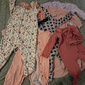 9piece Set of Baby Girl Pajamas in 3-6m & 6m